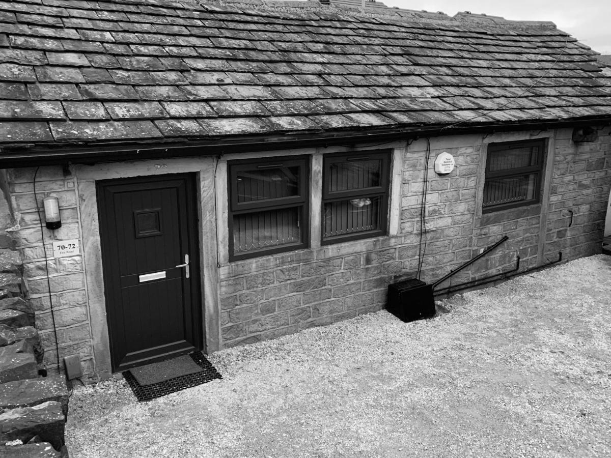 The Old Forge 5 Minutes From The Motorway With Parking *